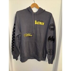 Batman Gotham Guardian Adult Med 38/40 Gray Hoodie Sweatshirt
